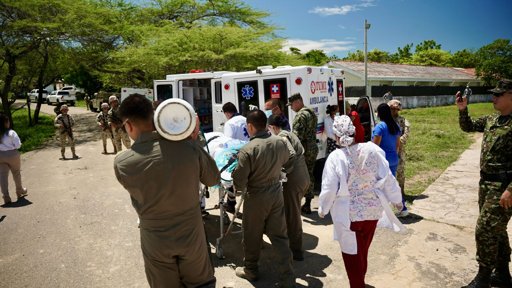 Rescate Aéreo en La Guajira Salva la Vida de Madre Adolescente y su Bebé
