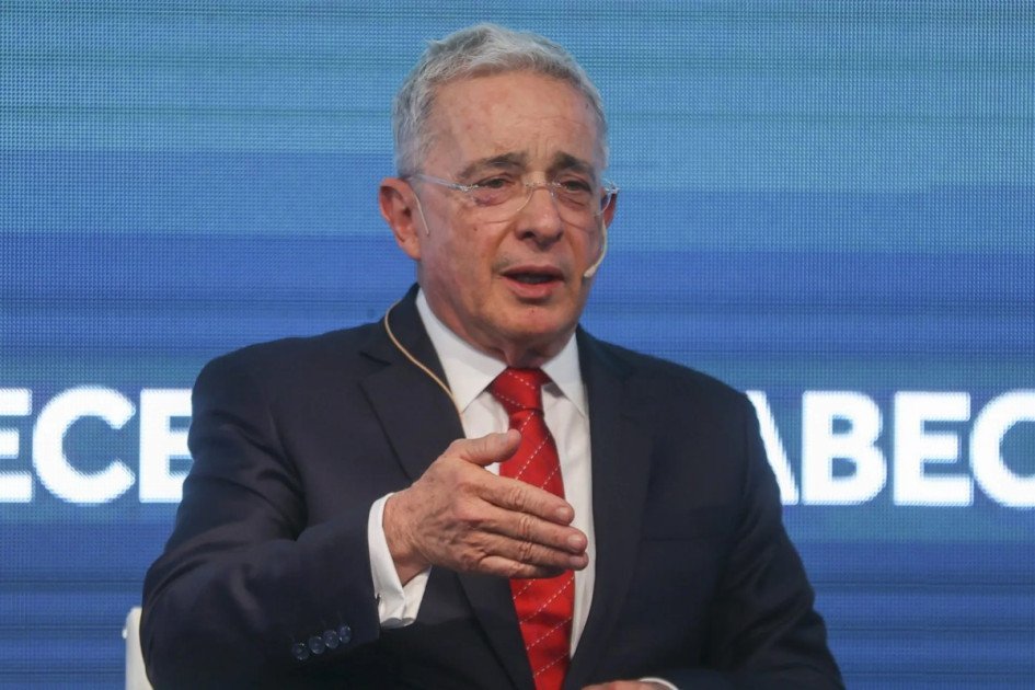 Tribunal Superior de Bogotá Ordena Libertad Inmediata de Álvaro Uribe Vélez