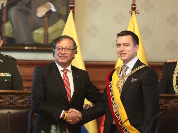Tensión entre Colombia y Ecuador por deportación masiva de presos