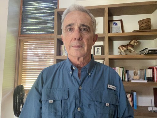Álvaro Uribe Vélez buscará un escaño en el Senado en 2026 con el Centro Democrático